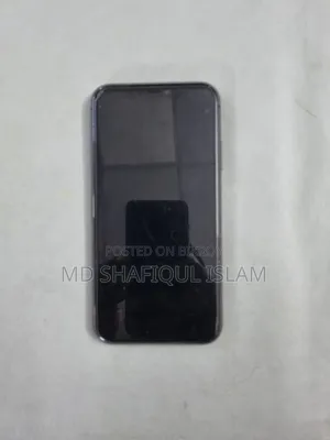 Apple iPhone 11 64 GB Black