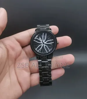 Men's Car Wheel Watch(ভিতরে চাকা ঘুরবে)