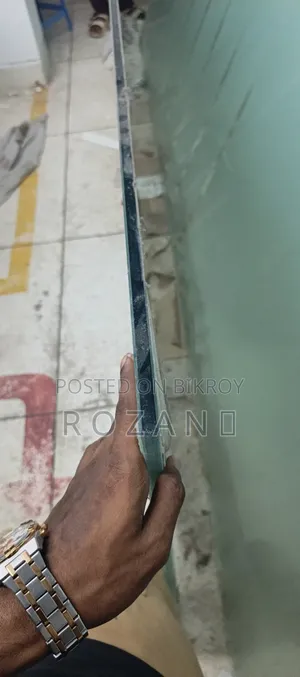High-Quality 12mm Heavy-Duty Tempered Safety Glass