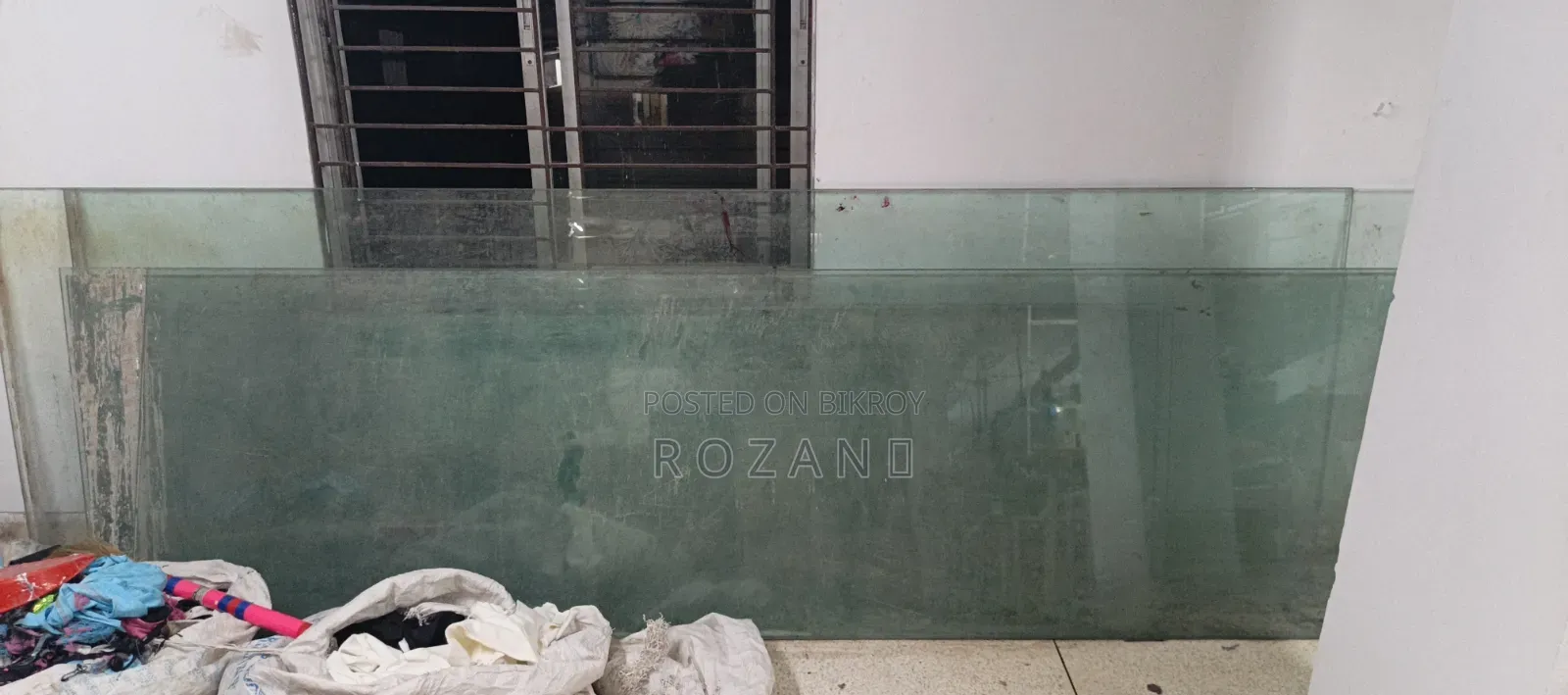 High-Quality 12mm Heavy-Duty Tempered Safety Glass