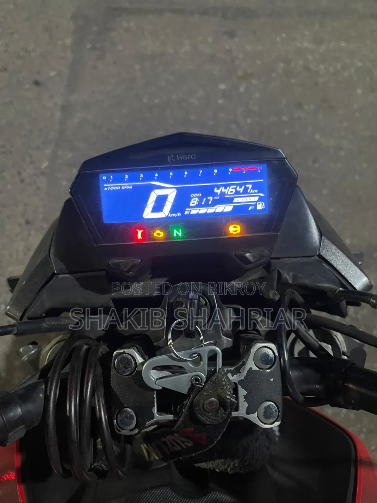 Hero Thriller 160R 2021 Red