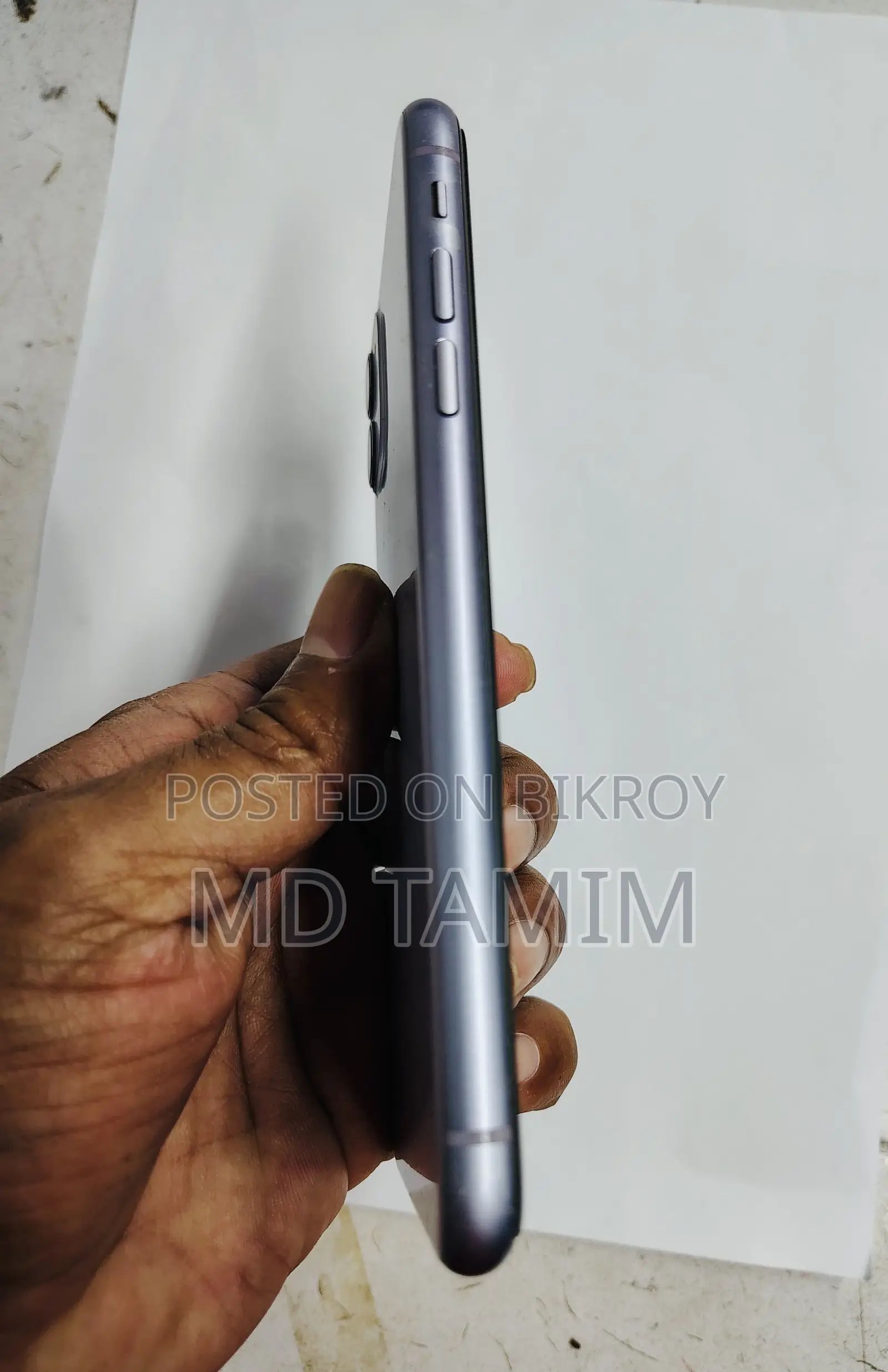 অ্যাপল আইফোন ১১ ৬৪ জিবি নীল