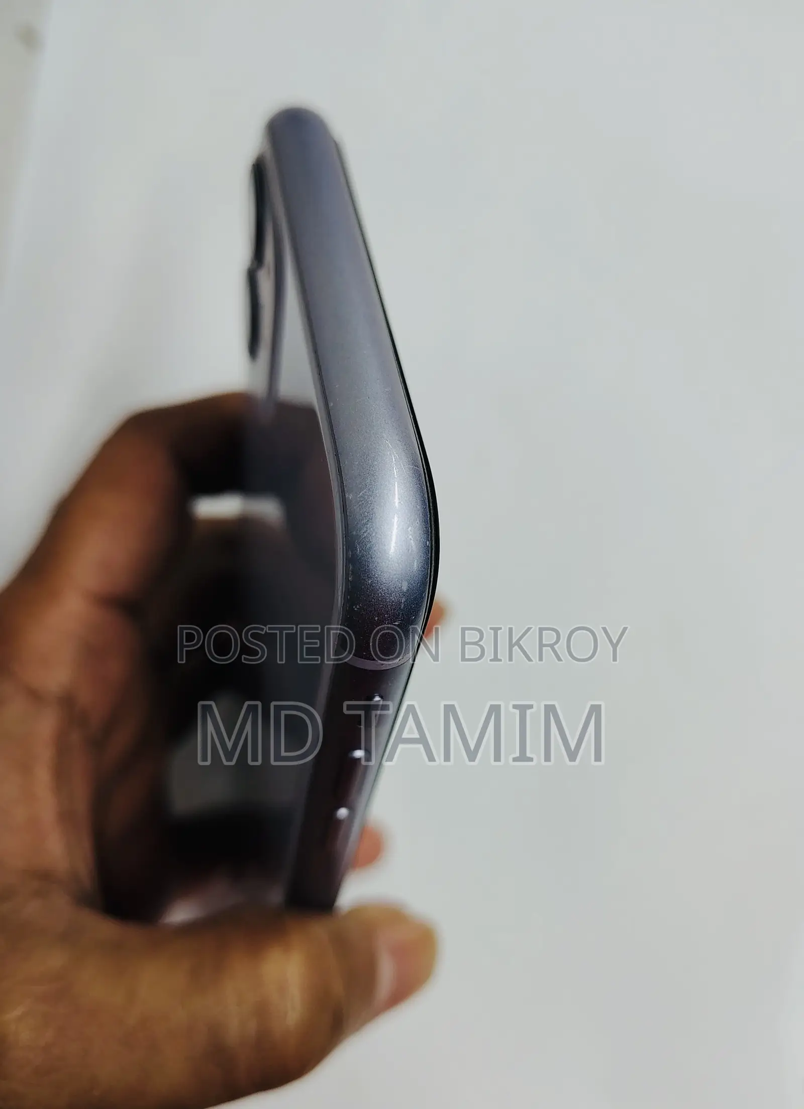 অ্যাপল আইফোন ১১ ৬৪ জিবি নীল