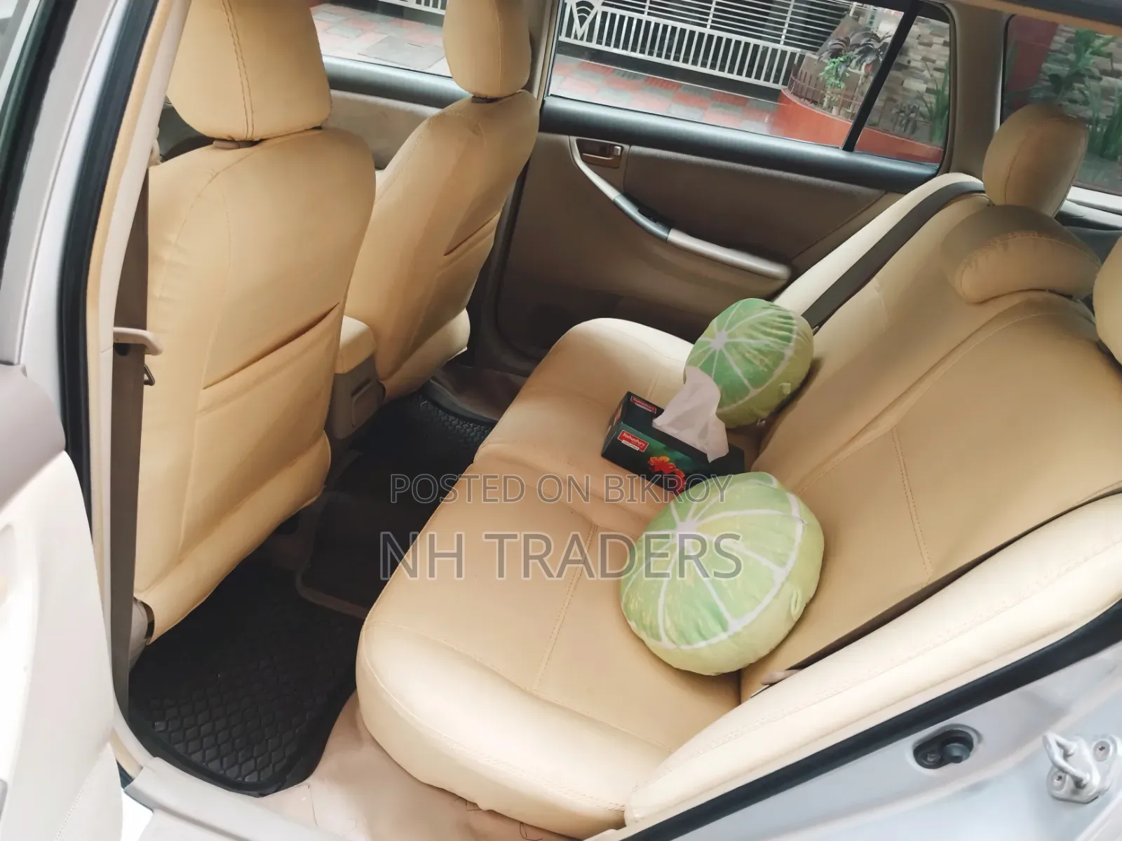 Toyota Corolla Fielder 2004 Silver