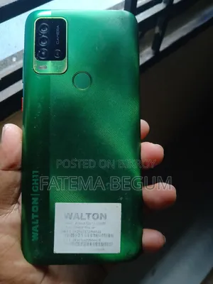 Walton 32 GB Green
