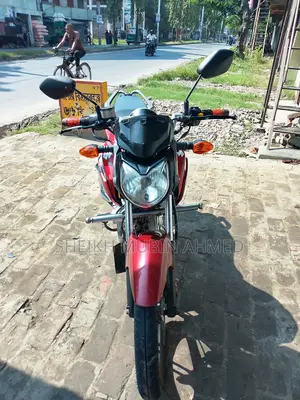সুজুকি জিএসএক্স ১২৫ ২০২৩ রেড