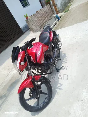 Hero Hunk 2023 Red