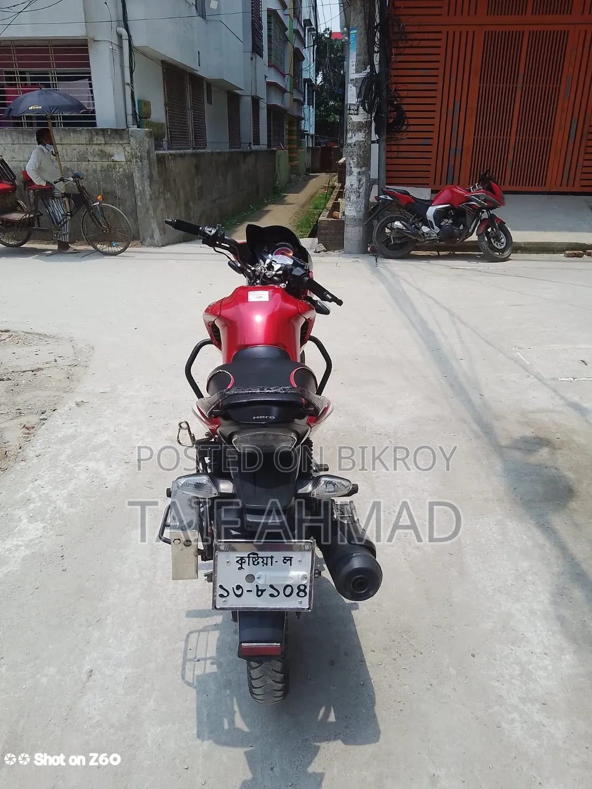 Hero Hunk 2023 Red