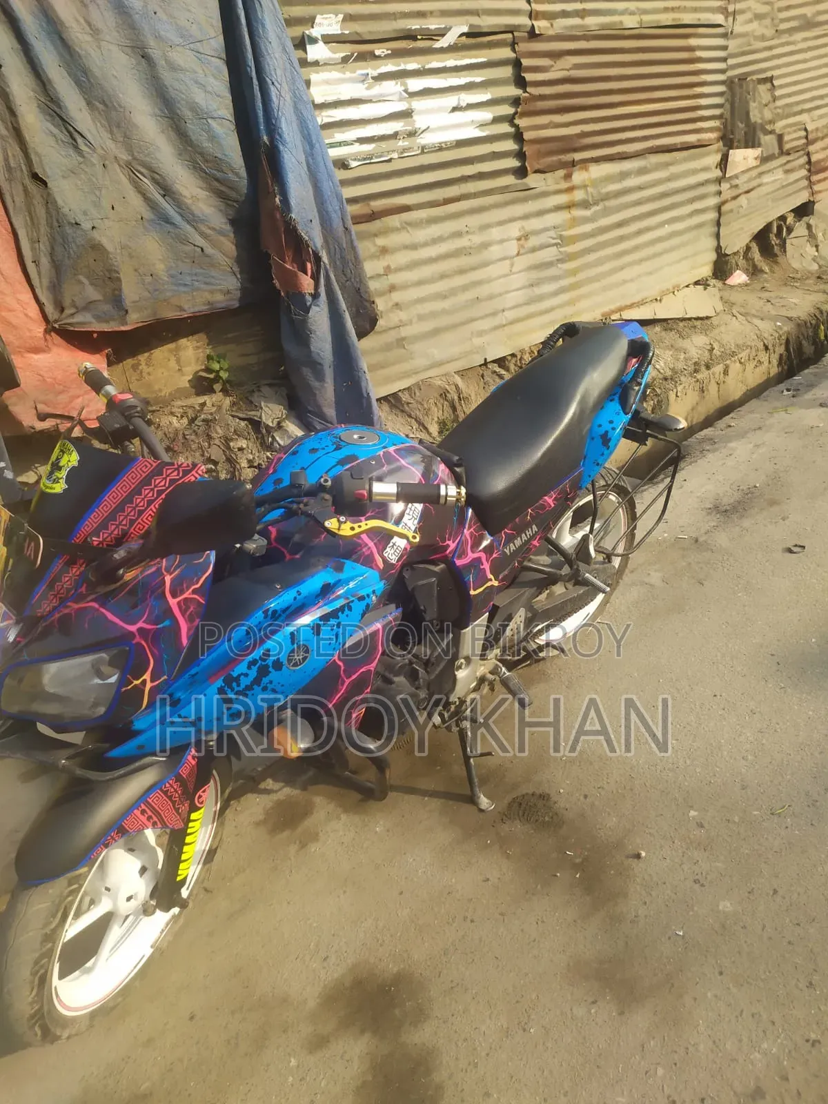 ইয়ামাহা ফেজার ভি১ ২০১১ নীল
