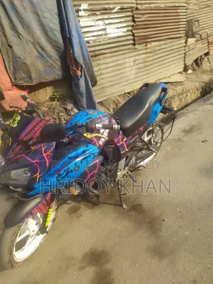 ইয়ামাহা ফেজার ভি১ ২০১১ নীল