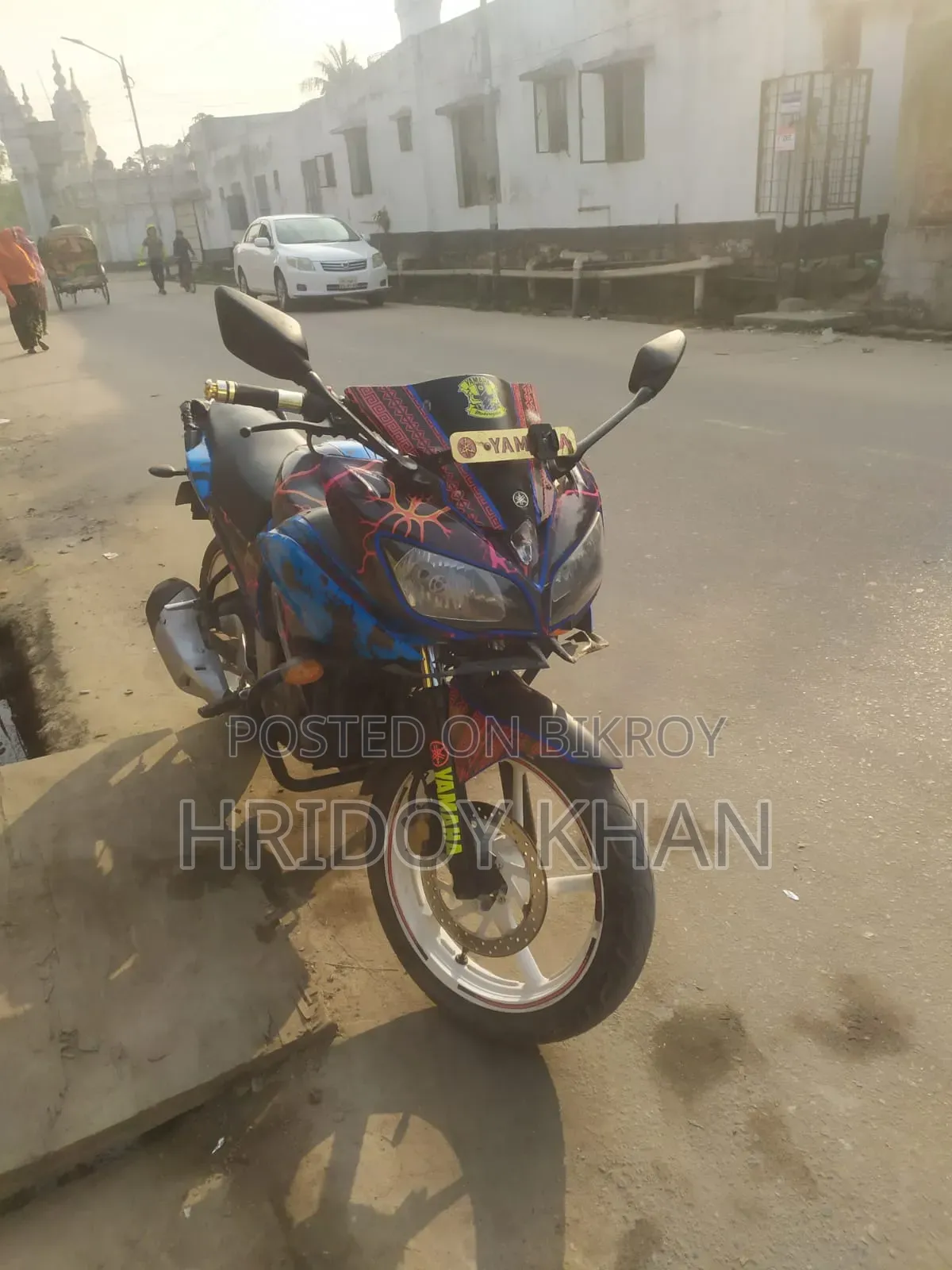 ইয়ামাহা ফেজার ভি১ ২০১১ নীল