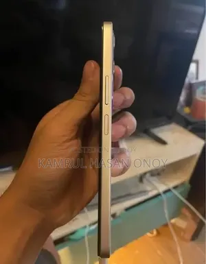 Vivo Y56 128 GB Orange