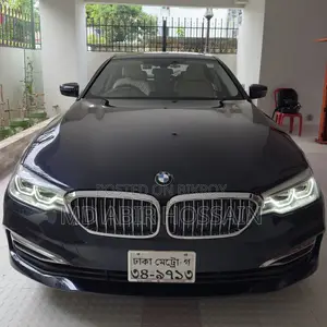 BMW 530i 2017 ব্লু