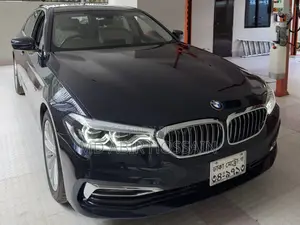 BMW 530i 2017 ব্লু
