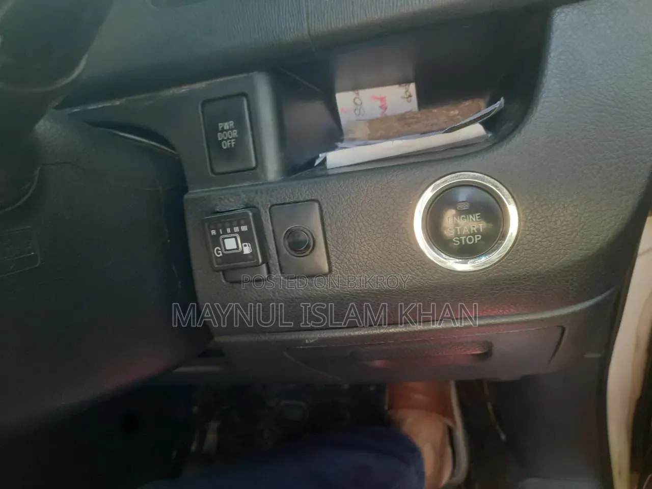 Toyota Noah 2013 White