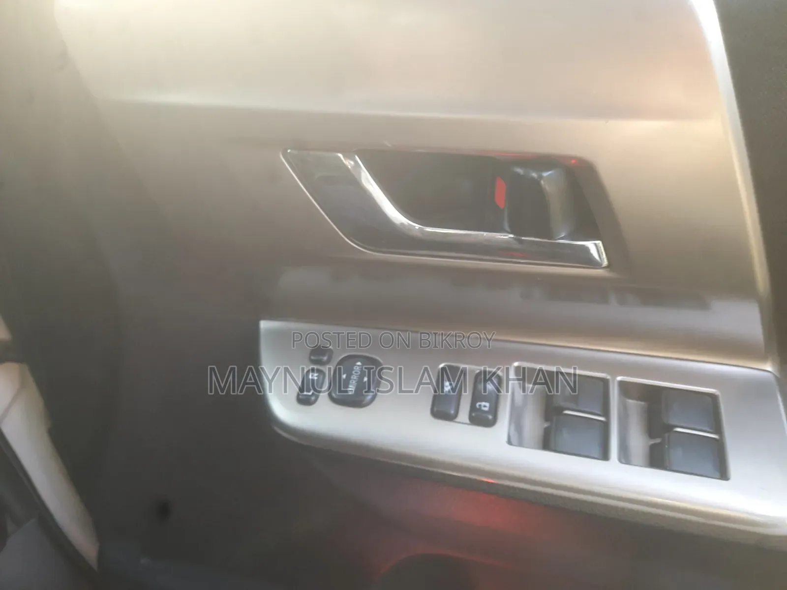 Toyota Noah 2013 White
