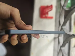 ওয়ানপ্লাস নর্ড সিই ফাইভজি ২৫৬ জিবি ব্ল্যাক