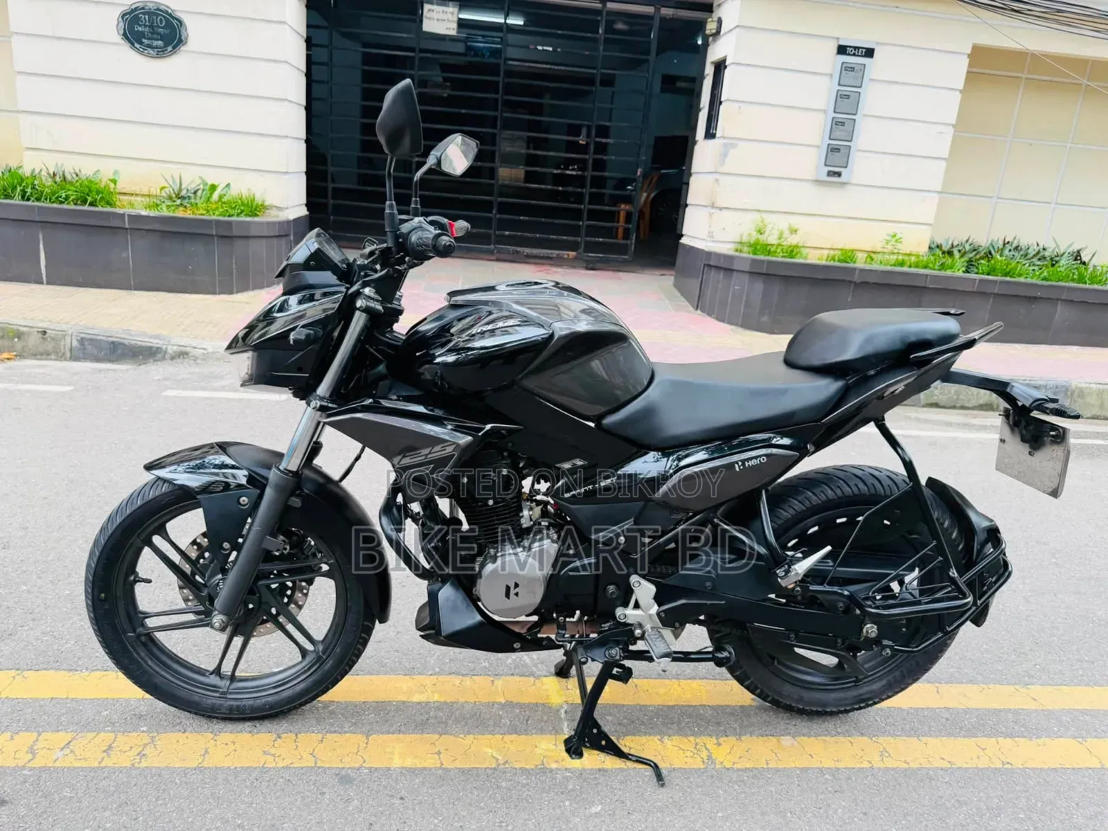 Hero Xtreme 125R 2025 Black