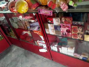 দোকানের তাক