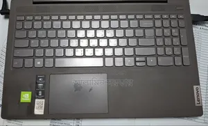 Laptop Lenovo IdeaPad 520 16GB Intel Core i7 HDD+SSD 1T