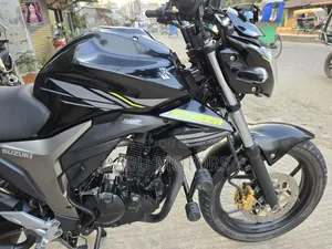Suzuki Gixxer 2024 Black