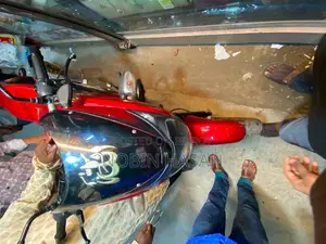 Bajaj Pulsar 150 2018 Red