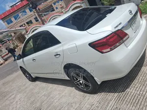 Toyota Premio 1.5 Front-Wheel Drive 2016 Pearl