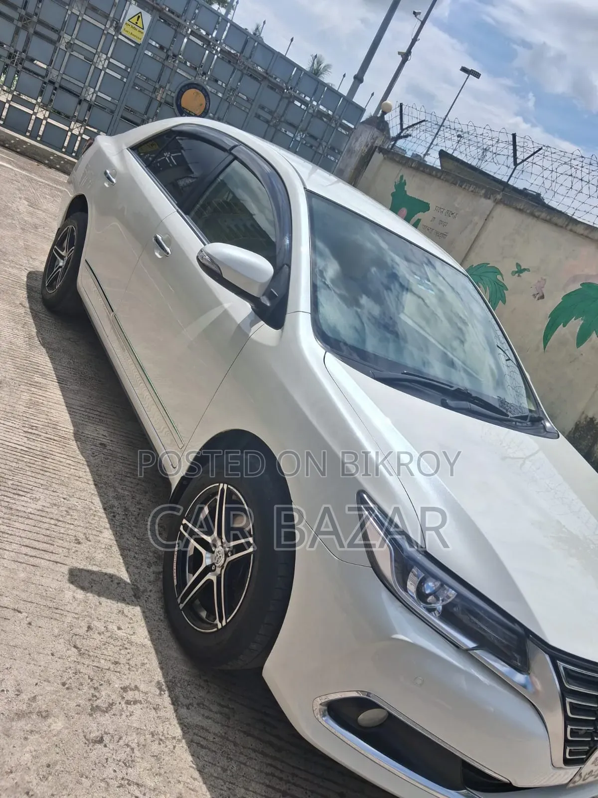 Toyota Premio 1.5 Front-Wheel Drive 2016 Pearl