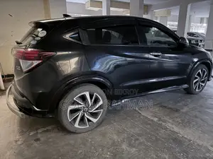 Honda Vezel 1.5 Hybrid 2WD 2016 Black