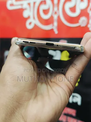 Oppo Reno9 256 GB Gold