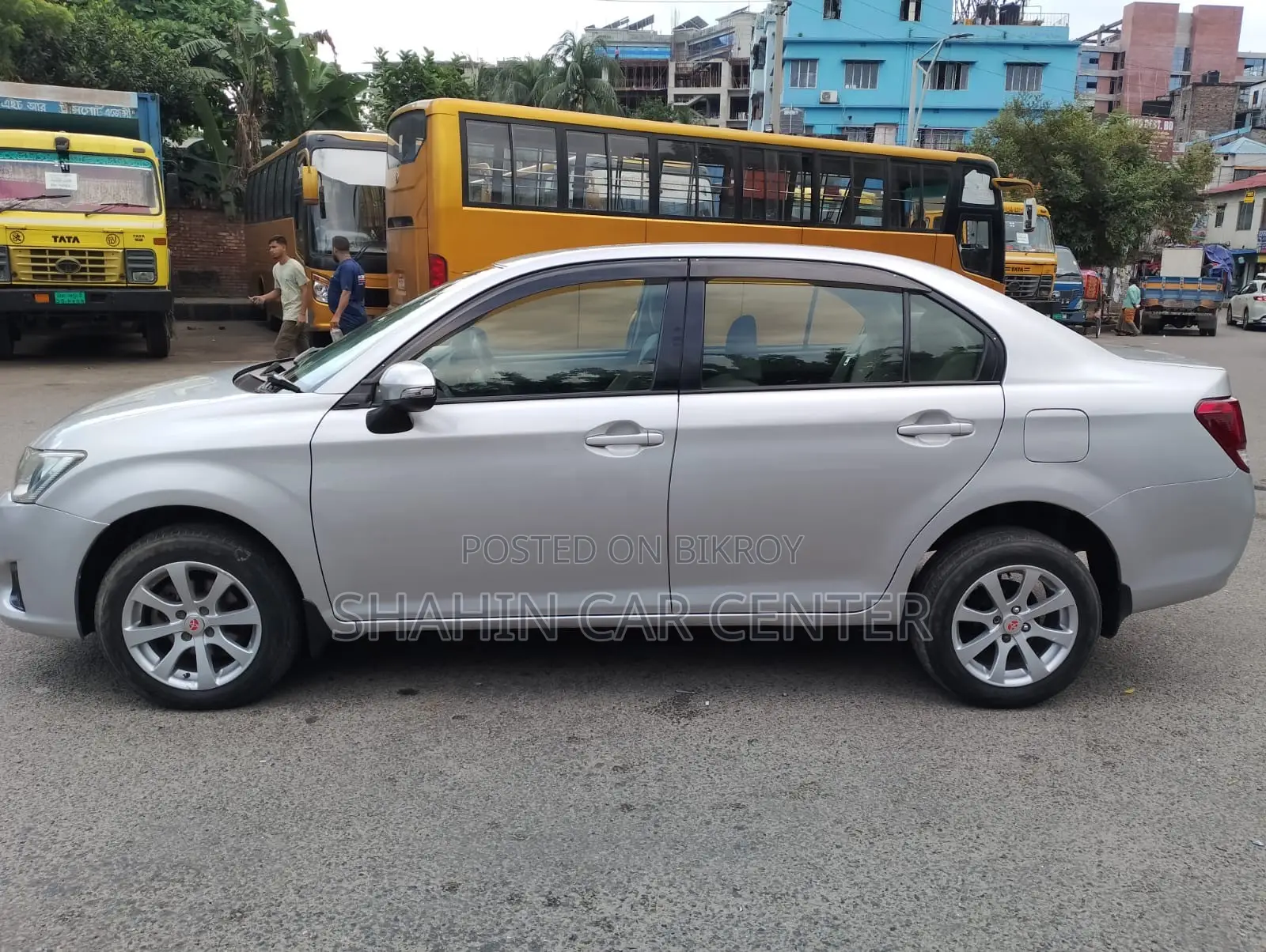 টয়োটা এক্সিও ১.৫ জি টু-হুইল ড্রাইভ ২০১৪ সিলভার