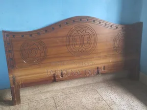 King Size Bed 7/6 Up for Sale. Bed in Super Fresh Condition.