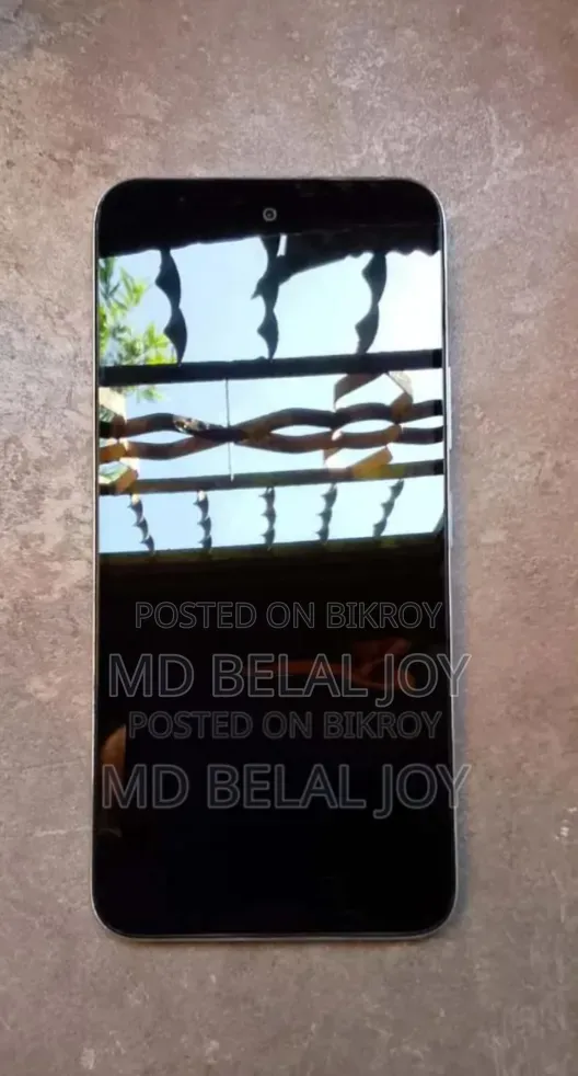 ইনফিনিক্স স্মার্ট ১০ প্লাস ১২৮ জিবি হোয়াইট