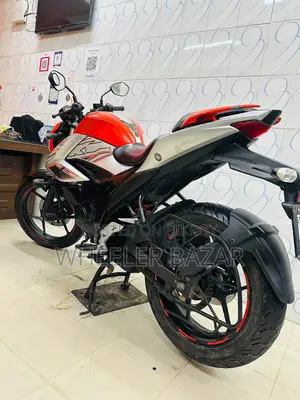 Suzuki Gixxer 2023 Orange