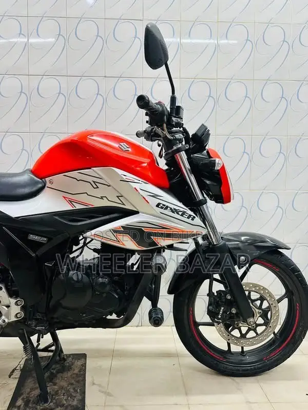 Suzuki Gixxer 2023 Orange