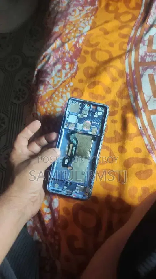 Motorola Edge 50 Pro Display Sell