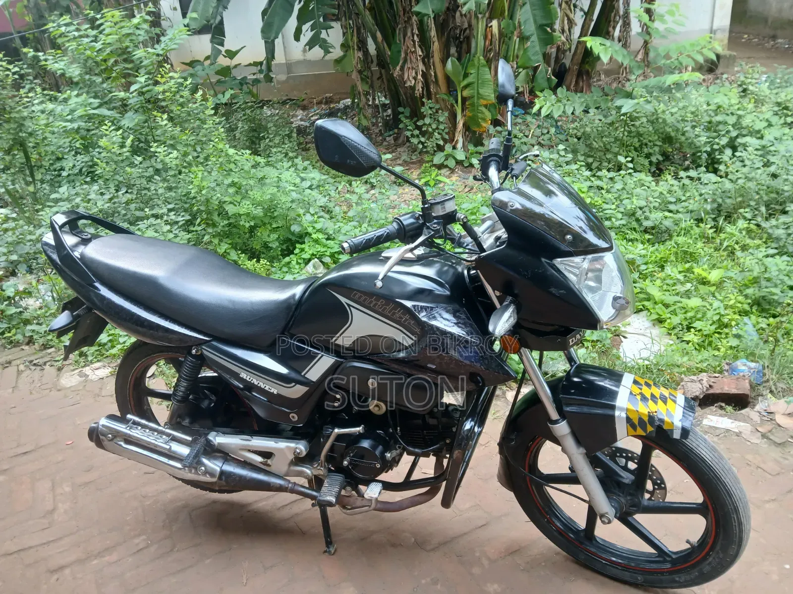 Runner Bullet 100 V2 2022 Black