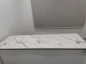 টেবিল ফুল ফ্রেশ