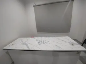 টেবিল ফুল ফ্রেশ