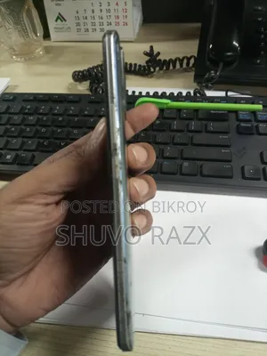 রিয়েলমি ৮ ৫জি ১২৮ জিবি সিলভার