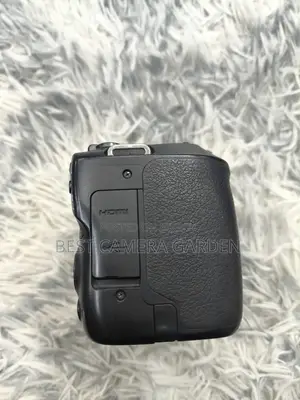 Canon 250D Only Body