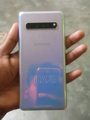 স্যামসাং গ্যালাক্সি এস১০ ৫জি ২৫৬ জিবি সিলভার
