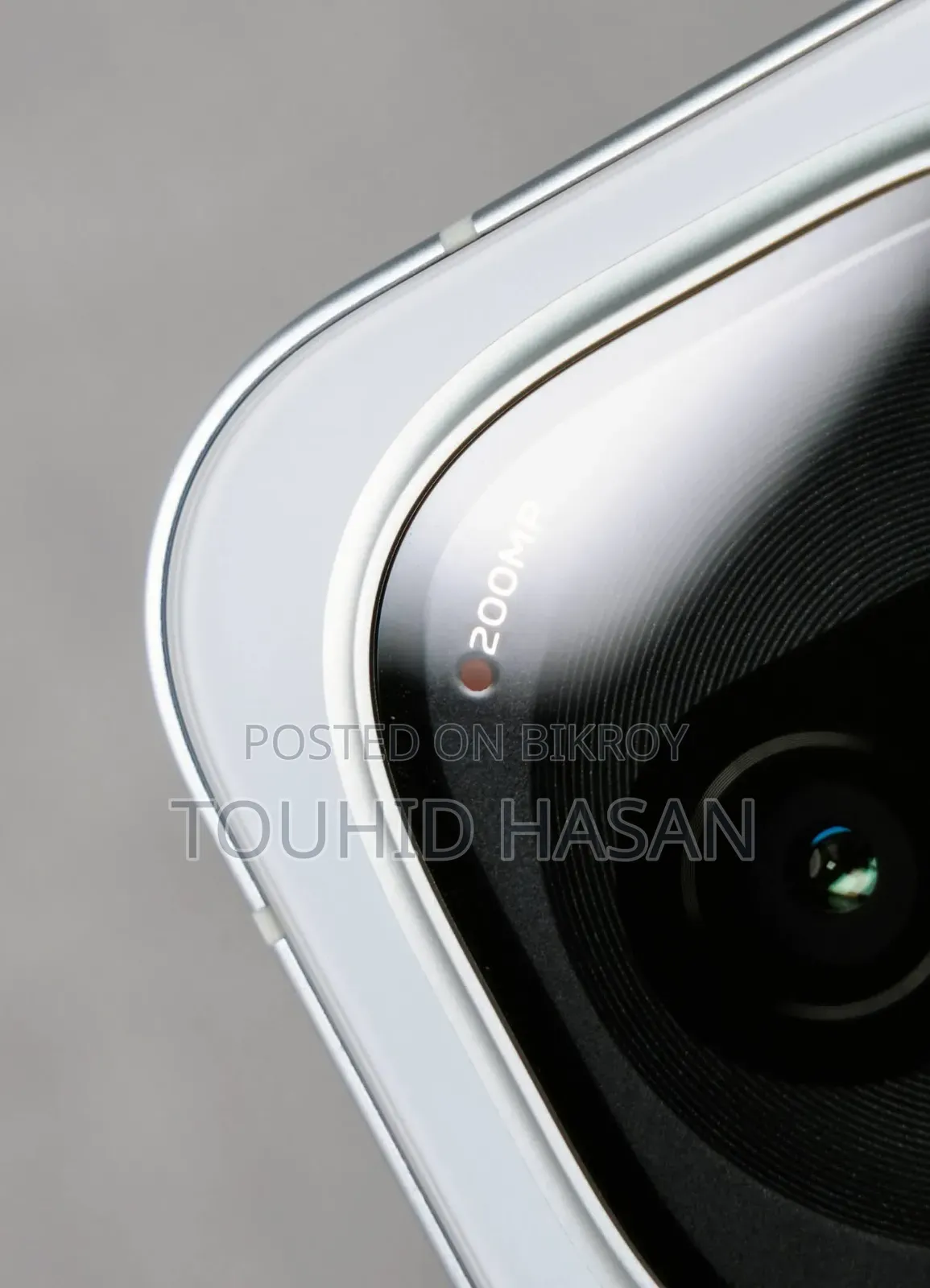 iQOO 256 GB White
