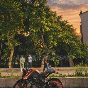 New KTM Duke 125 2019 Orange