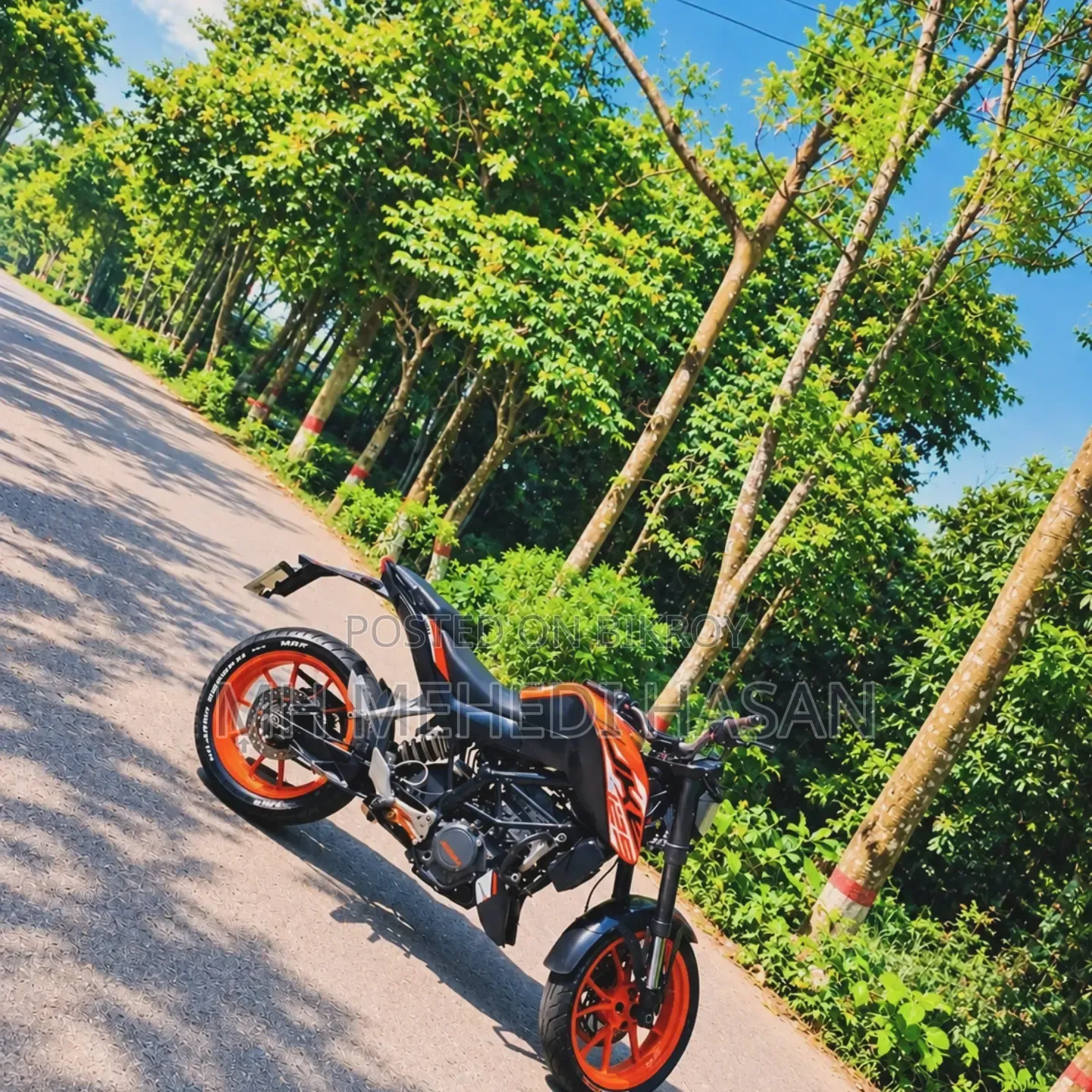 New KTM Duke 125 2019 Orange