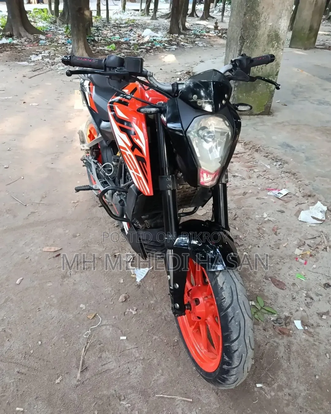 New KTM Duke 125 2019 Orange