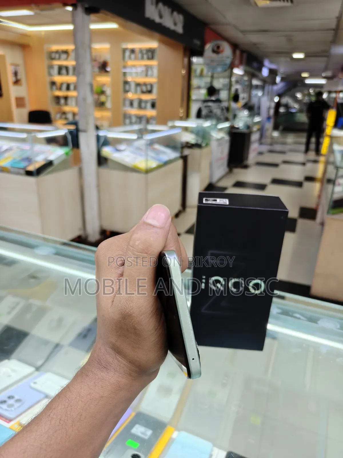 iQOO Z9 128 GB Green
