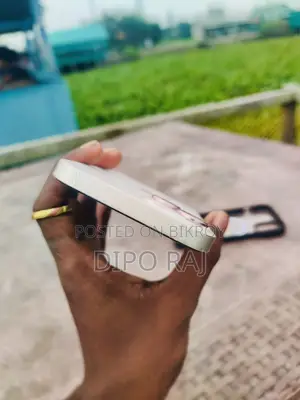 Apple iPhone 13 128 GB