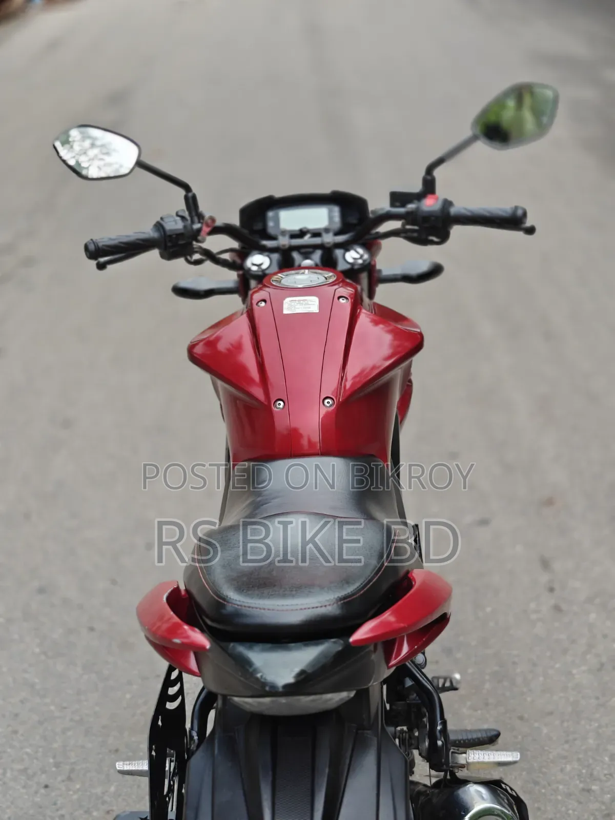 Suzuki Gixxer 2022 Brown