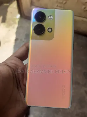 Oppo Reno9 256 GB Gold